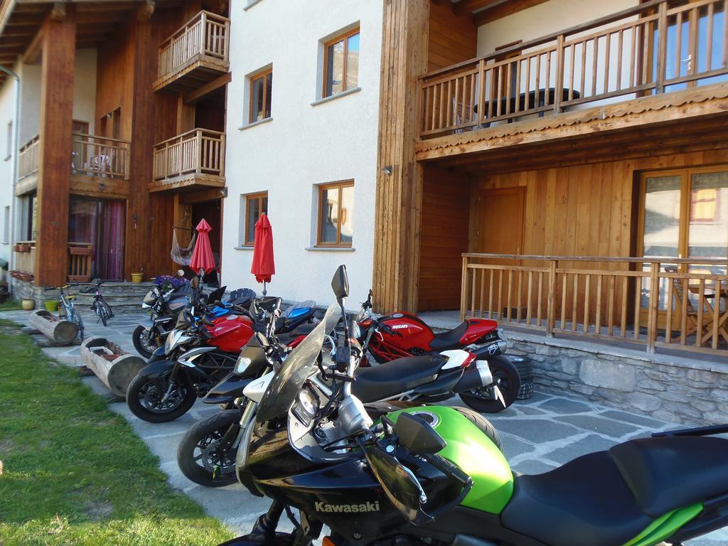 Chalet L'Aubepine Residence B&B Bessans Exterior foto